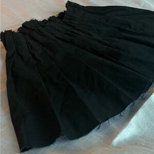 H&M Black Mini Skirt